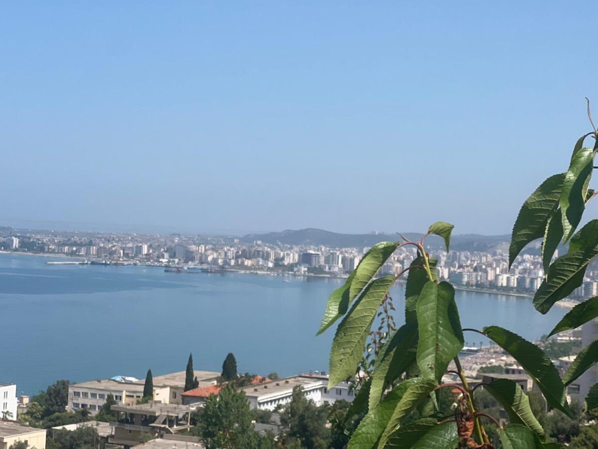Apartment Sea View *